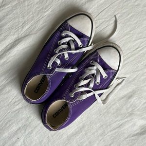 purple converse